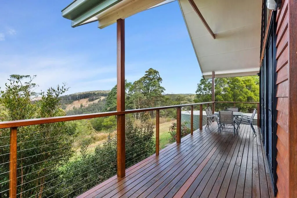 Stella Luna - Luxury Chalet 1 Bedroom Ravensbourne Australia